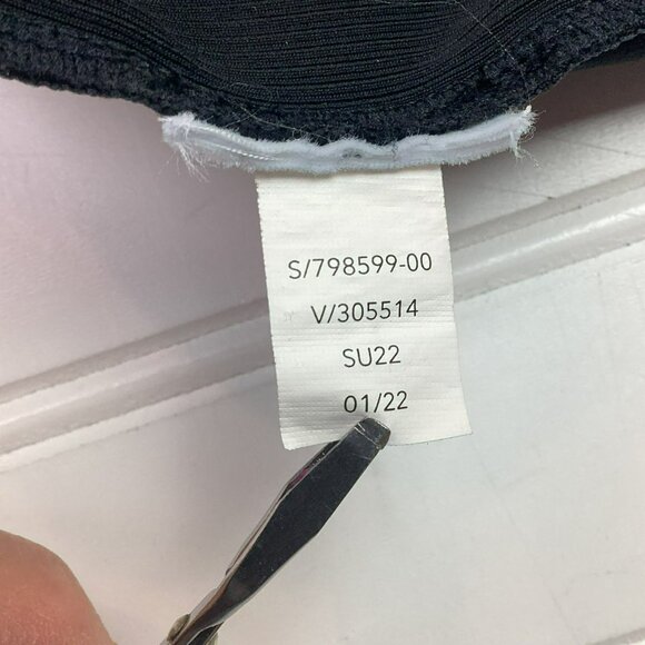 Athleta 4 Zip-Pockets Shorts Black High-Rise Relaxed Fit Shorts Womens 6 - Picture 7 of 7